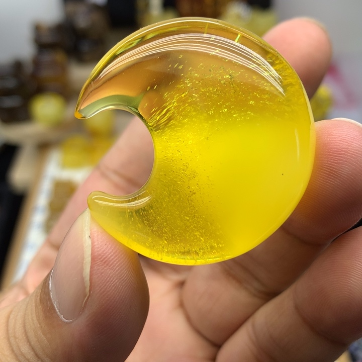 琥珀颈饰未镶嵌金沙月亮