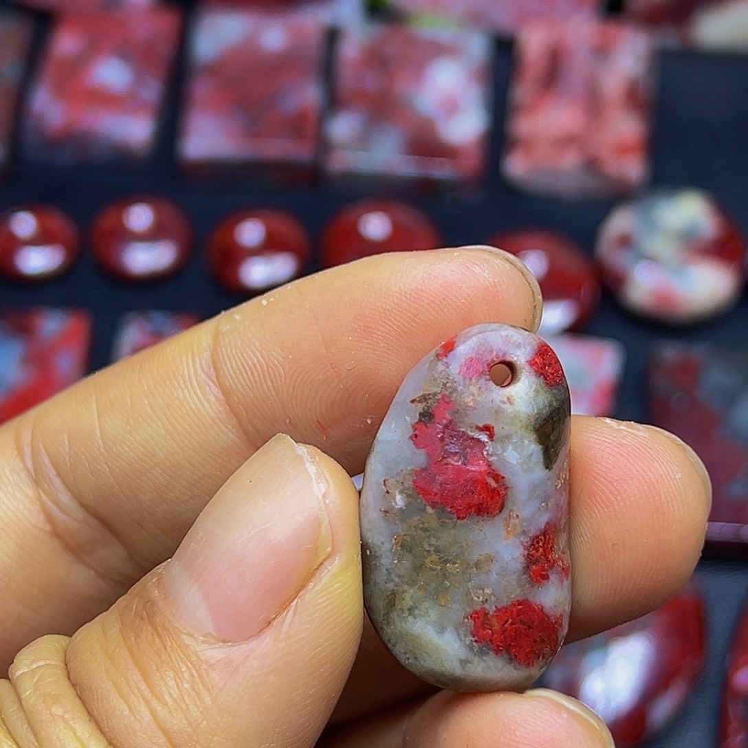 天然辰砂朱砂吊坠