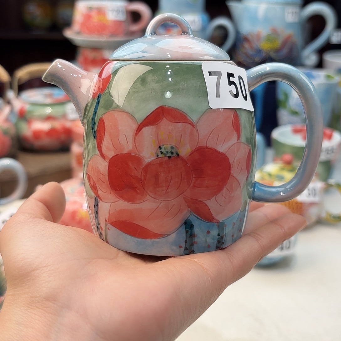 瓷片兔兔好漂亮de o o o k l lv t