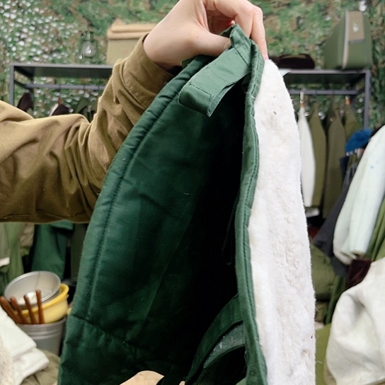 直播间的羊皮护膝一对