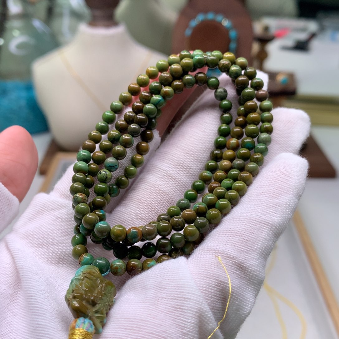 绿松石配饰未镶嵌荷*?