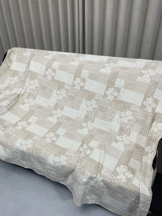 （时尚风情双人盖被）透气亲肤四季通用提花床盖简约