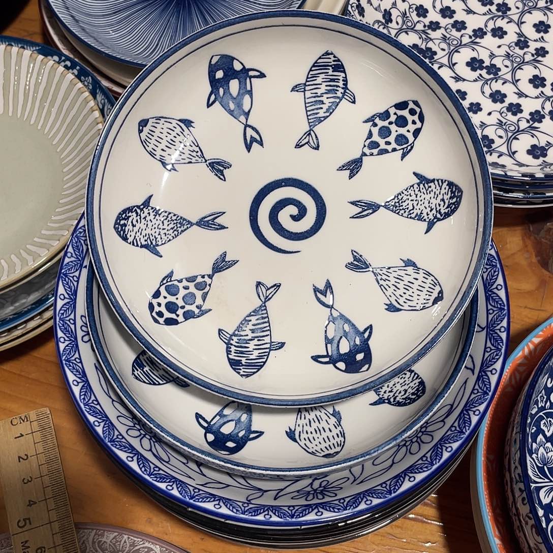 瓷   7寸温佩家 数量是2