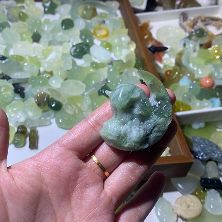 蛇纹石玉合金颈饰