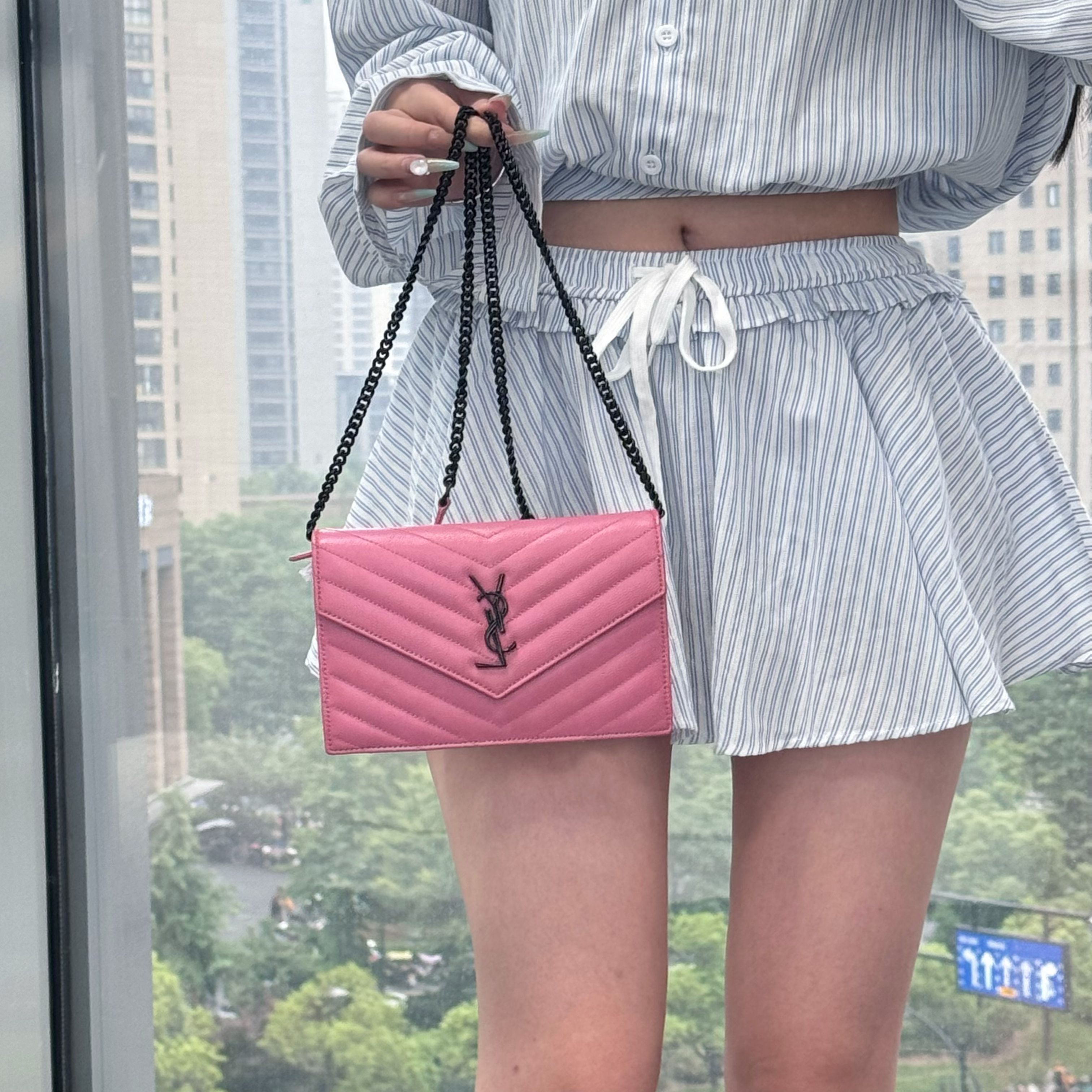 95新 YSL/圣罗兰 ysl桃粉色黑标信封链条斜挎包 