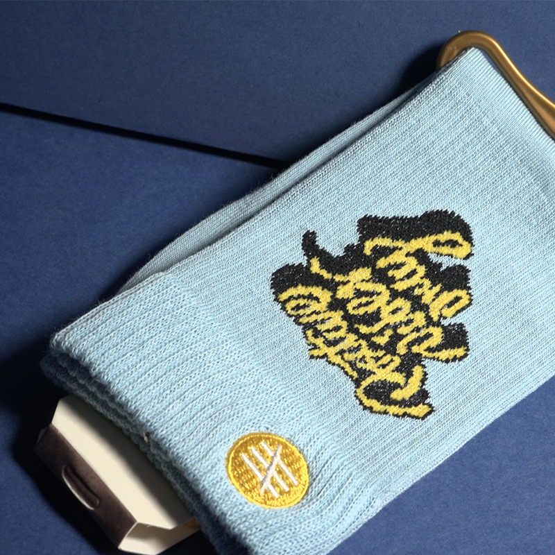 精品中筒男士袜子