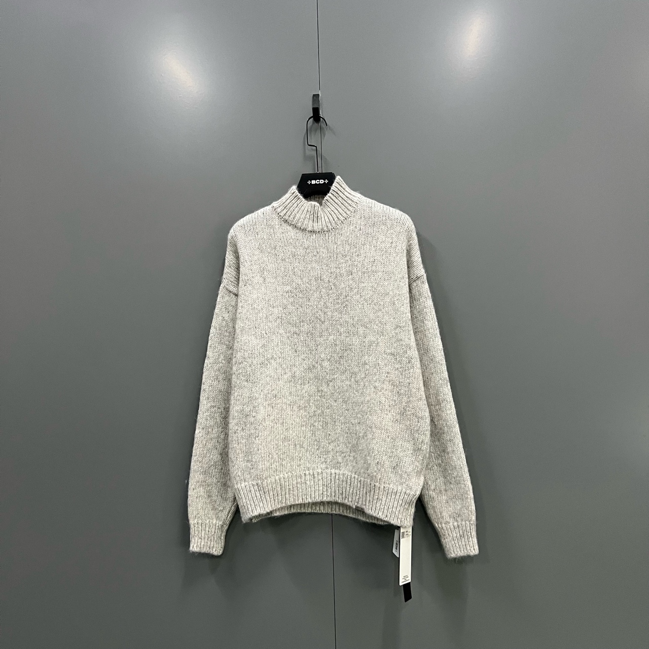 未使用 maje jp1202 REP 浅灰色针织高领毛衣 009594