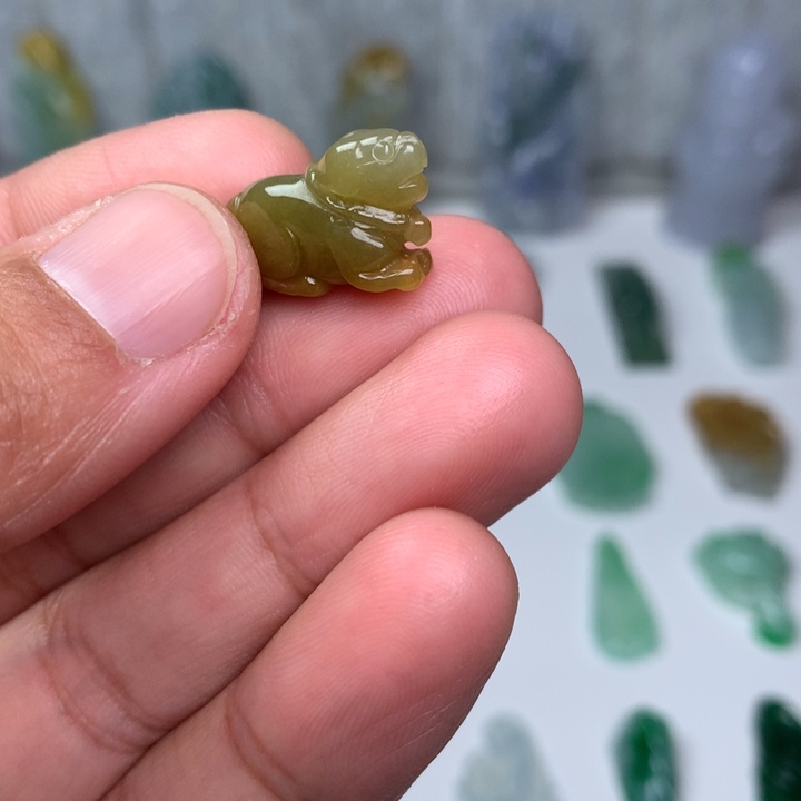 翡翠吊坠(不含链)未镶嵌