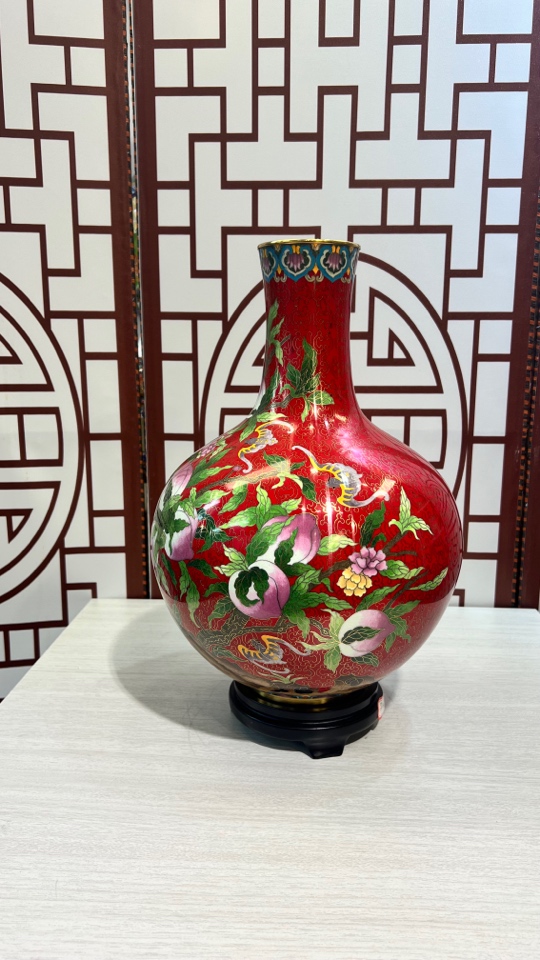 精品紫铜手工胎鎏金天球花瓶总高45厘米宽28厘米掐丝珐琅景泰蓝
