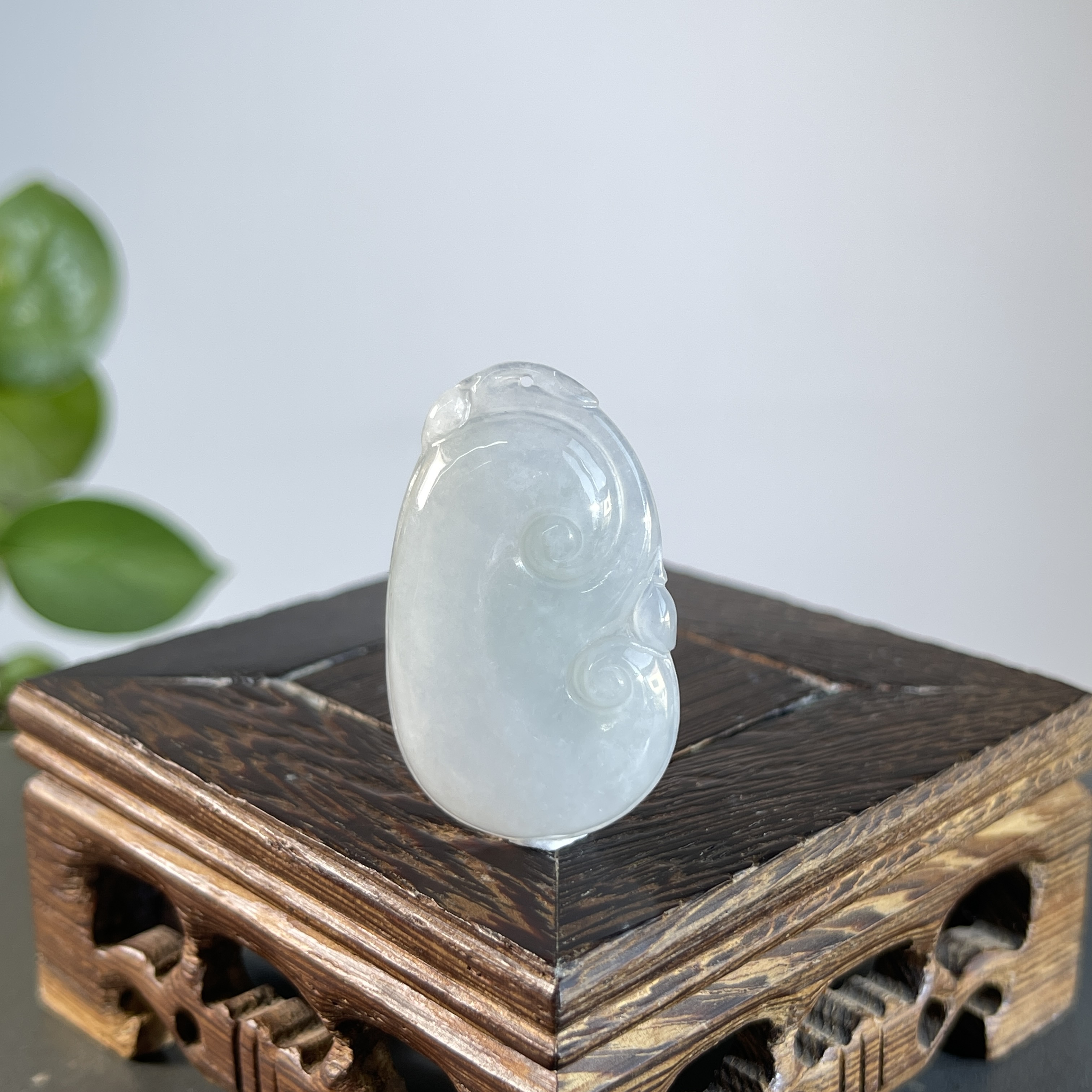 JGB06-22   天然缅甸A货翡翠  如意