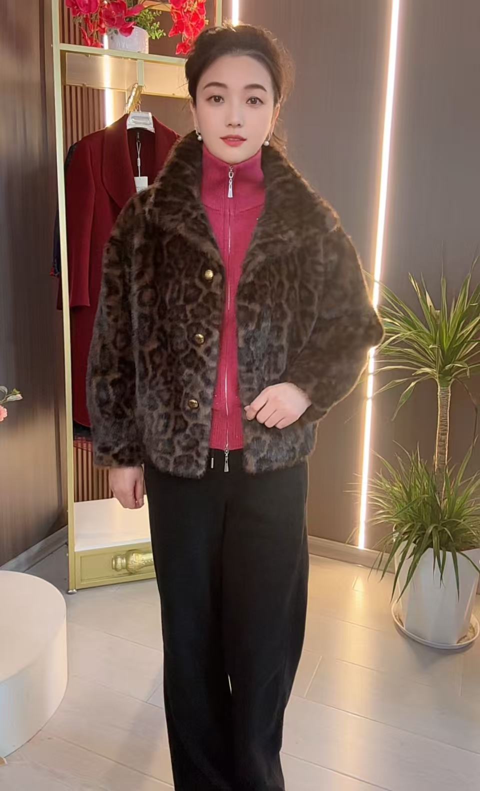 D619新款豹纹短款百搭时尚外套