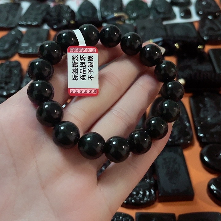 翡翠颈饰未镶嵌加*