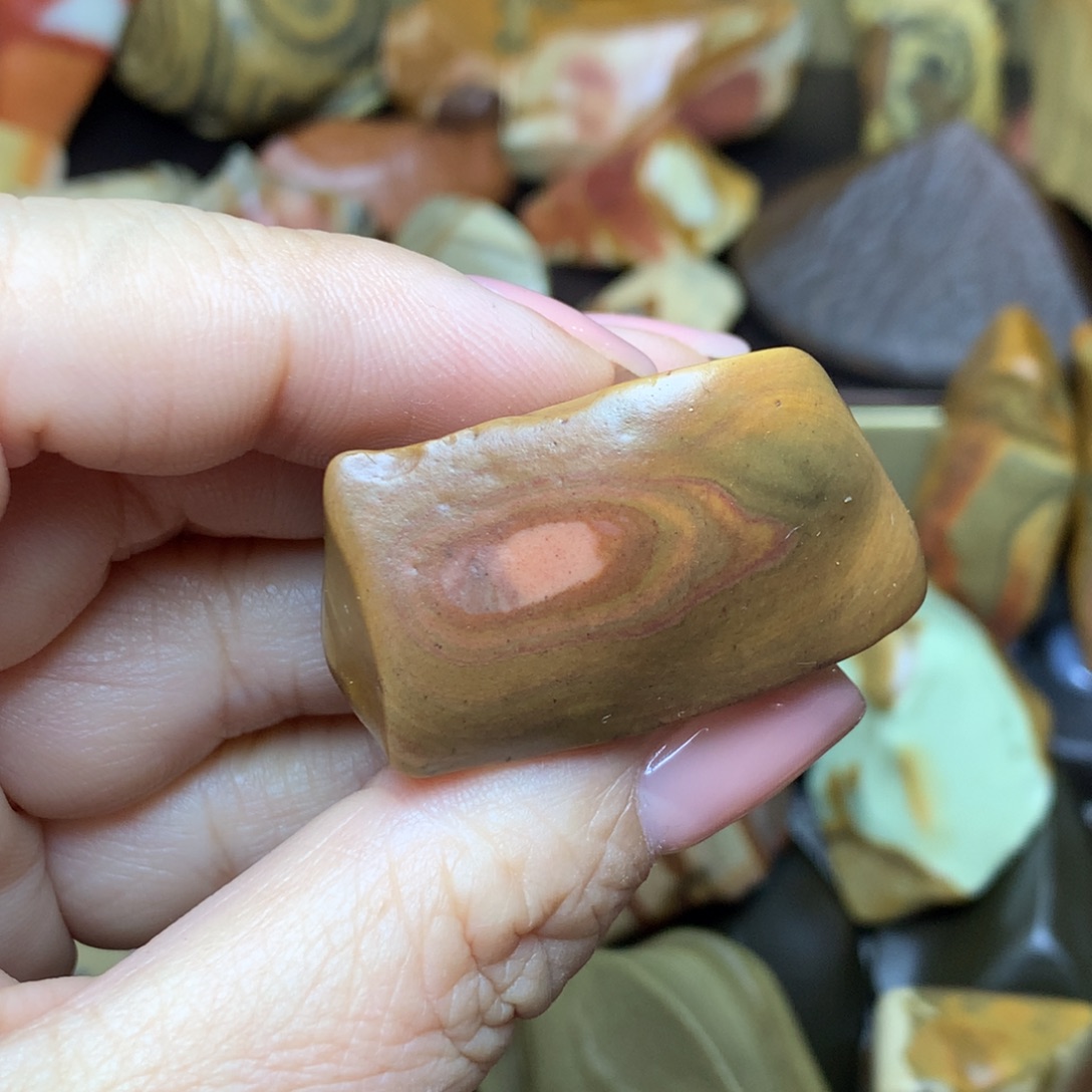 56789986435679975433578