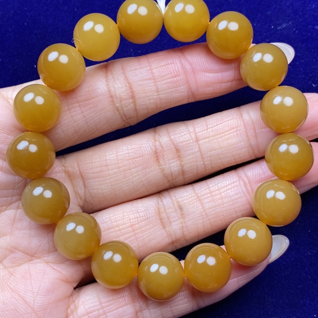 云***薇和田玉未镶嵌手串