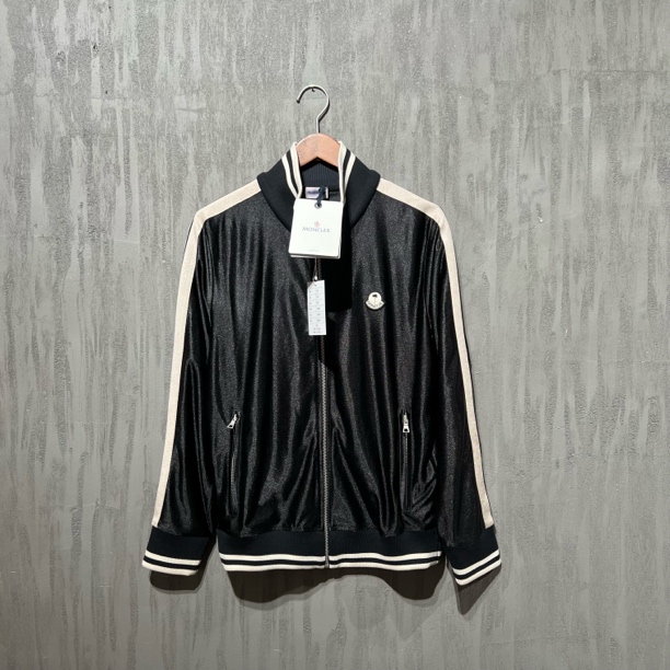 99新 MONCLER 蒙口白标校服外套 黑色 M码 Z00431