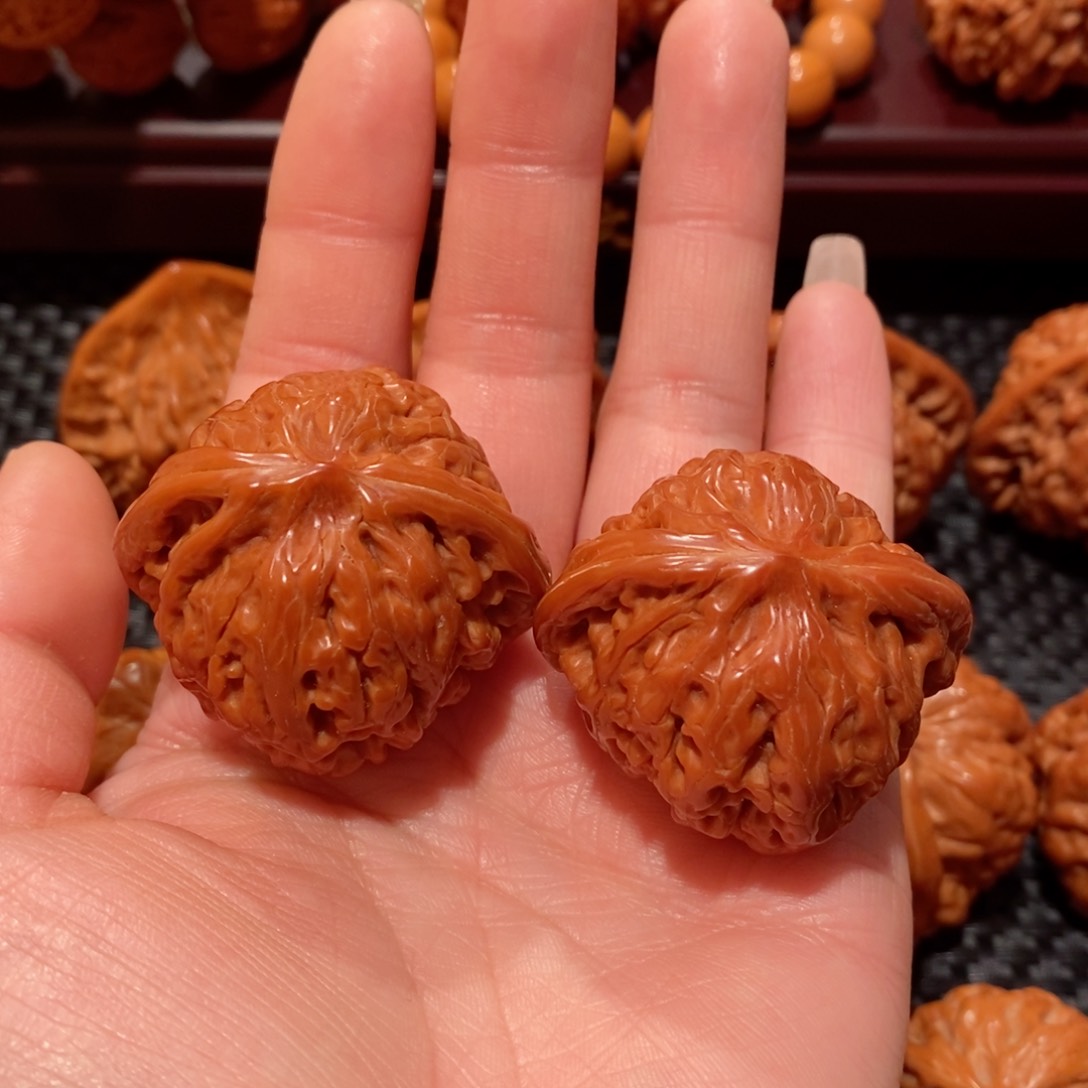 文玩核桃把件磨盘