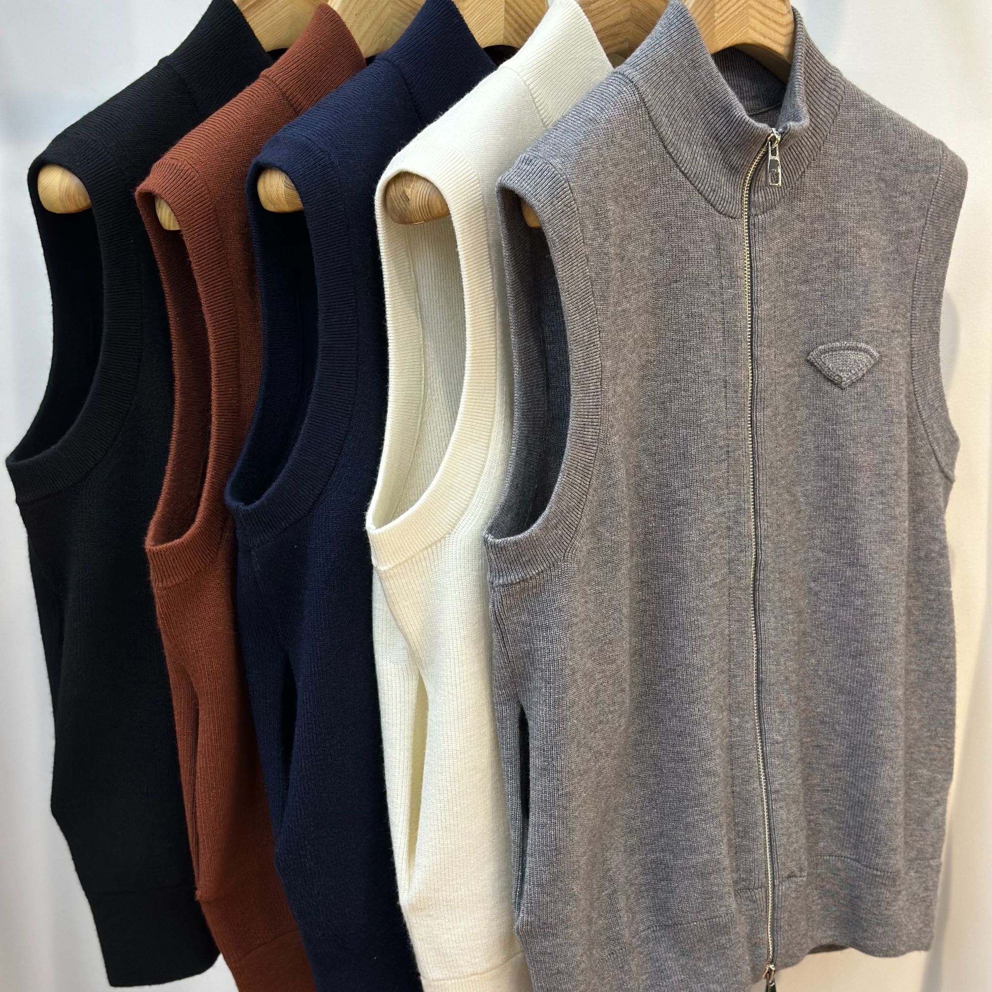 SANFOTO男士春季针织单穿百搭立领拉链马甲306