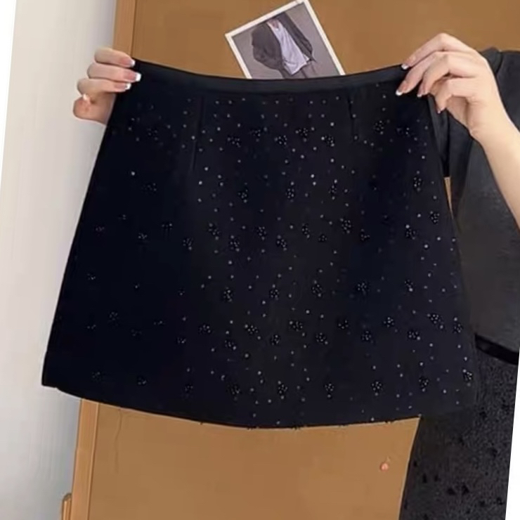 55366大码女装重工亮片短裙A字小香风半身裙（裙长43左右）