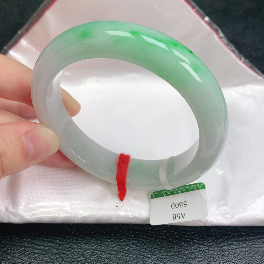 翡翠手镯未镶嵌58➕