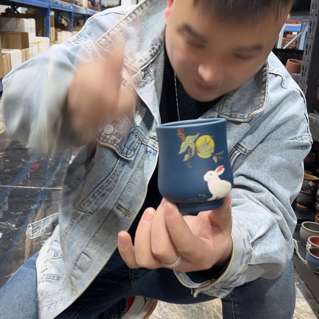 茶壶紫砂loouloyulo