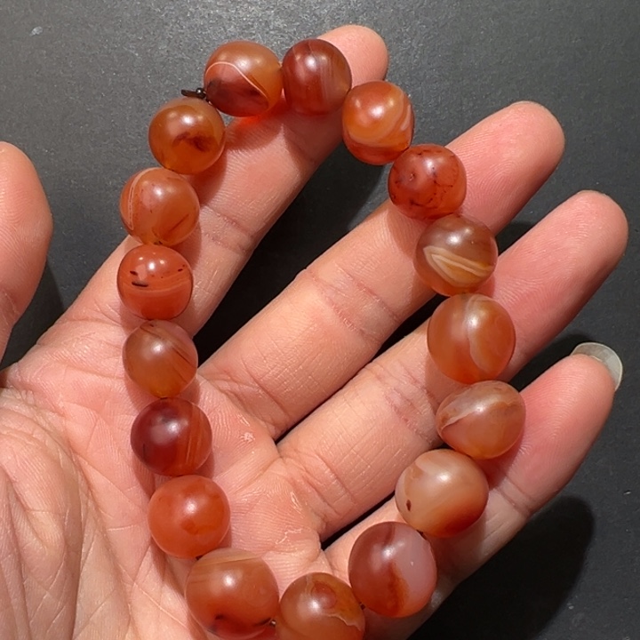 玛瑙/玉髓颈饰未镶嵌