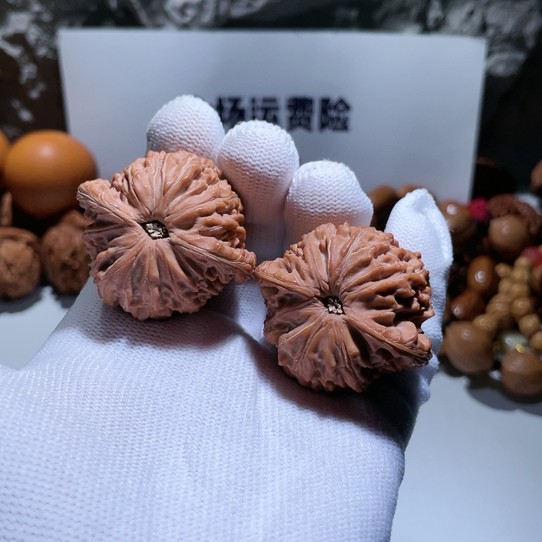 吊坠文玩核桃12号42正磨全品红皮