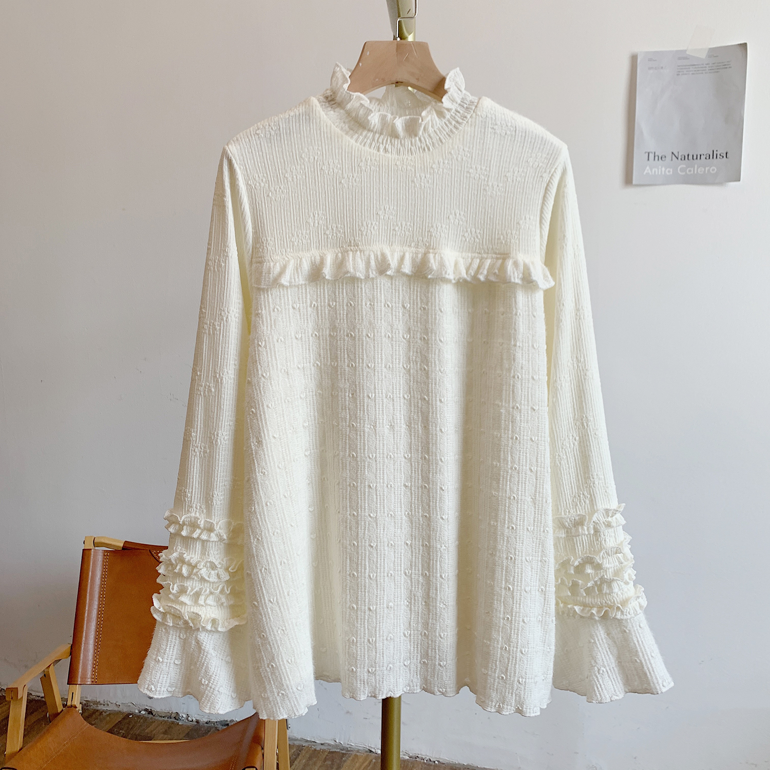 发射爱心Y4107加绒爱心提花木耳边立领T恤