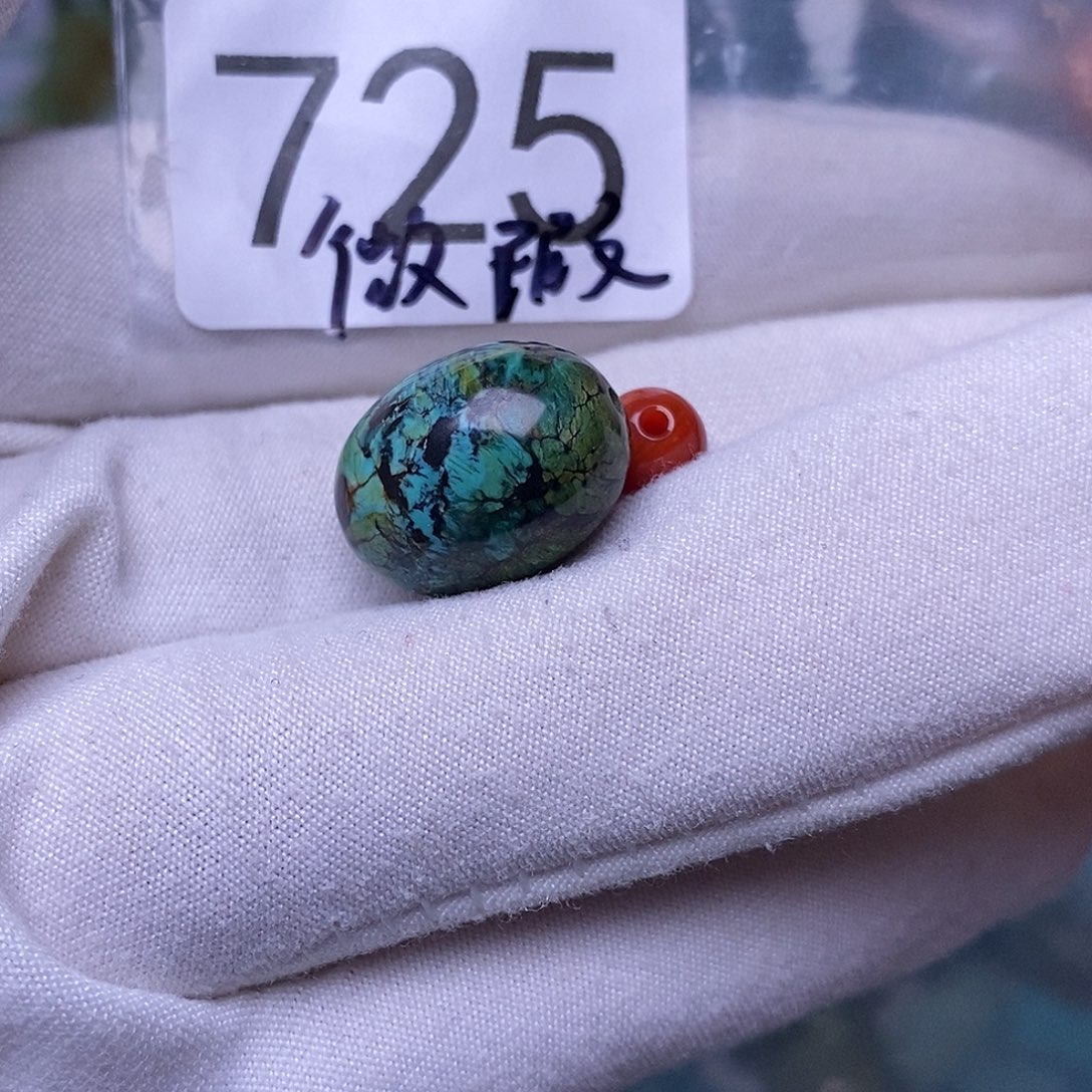 南红玛瑙未镶嵌珠宝奇石