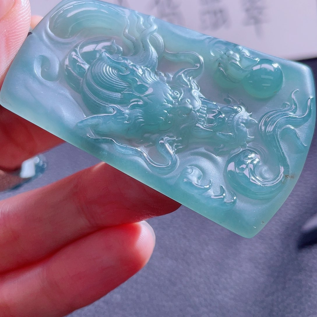 翡翠颈饰未镶嵌88888888