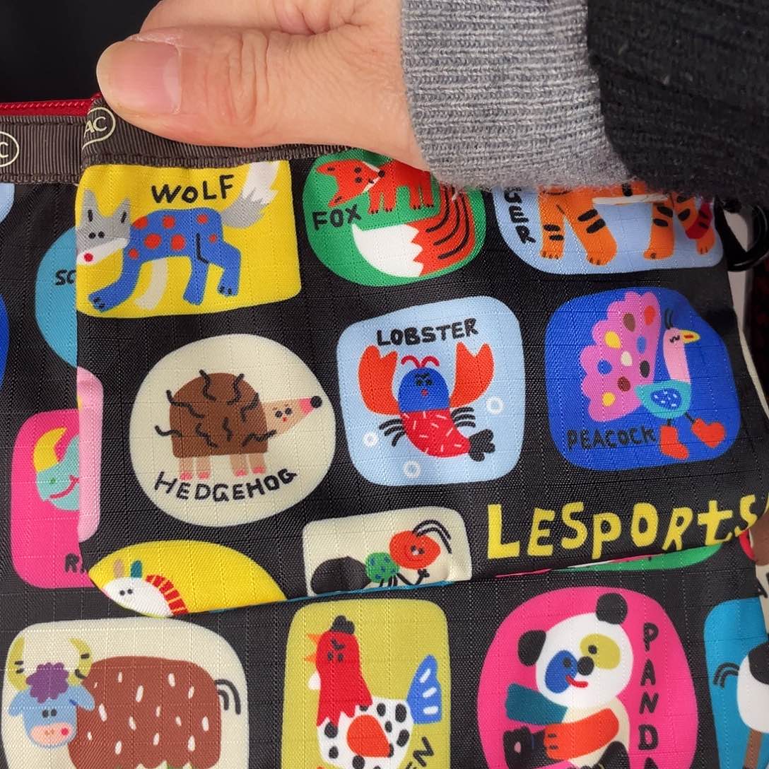 化妆包等各种产品