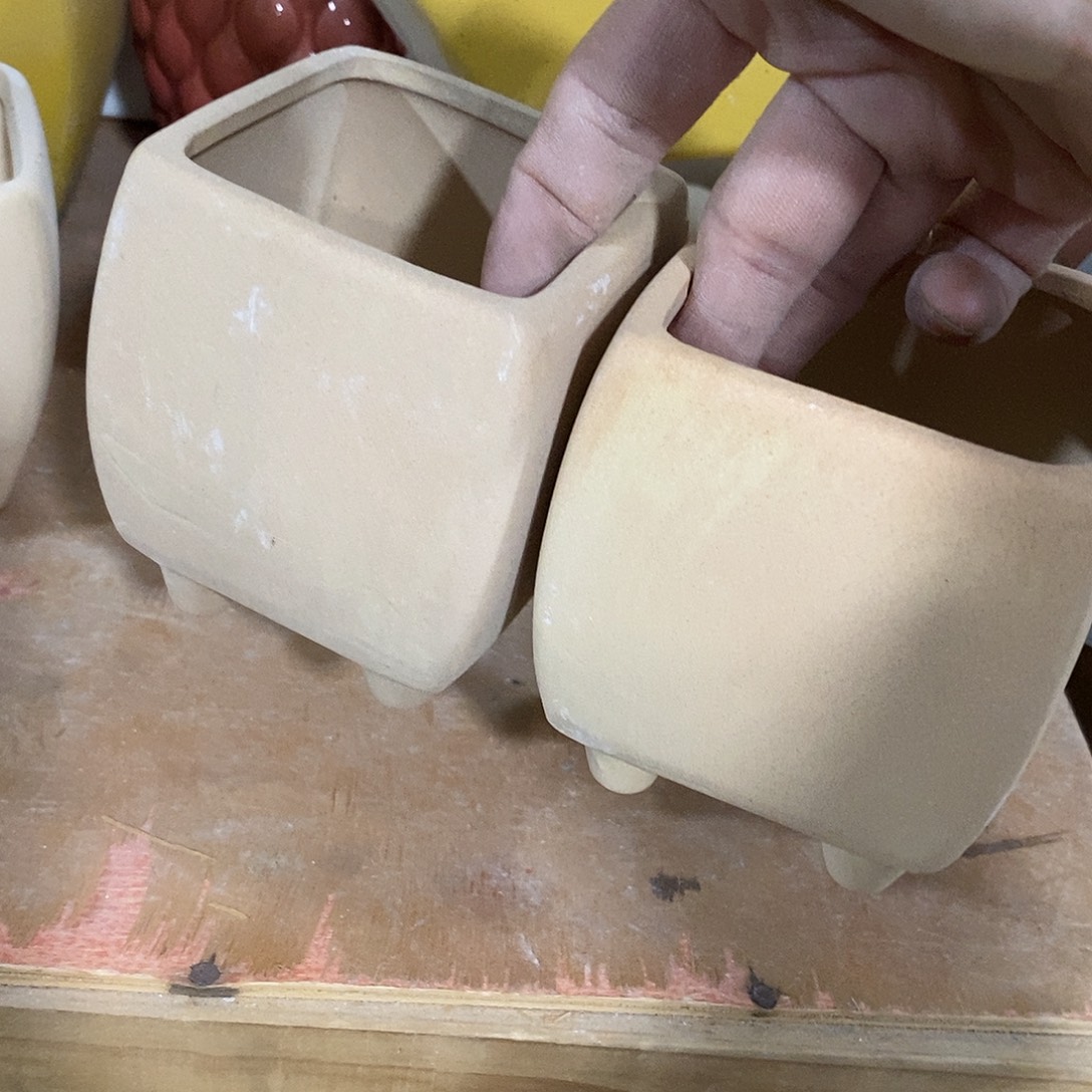 杯子陶陶盆有孔 瑕疵介意勿拍