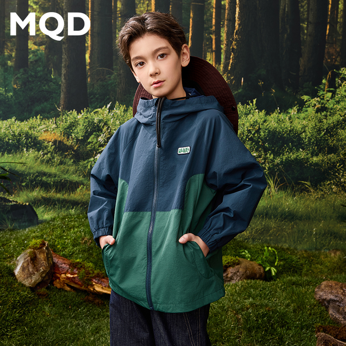 MQD童装儿童25春新品学院风撞色上衣中大童连帽防风外套9651W0816