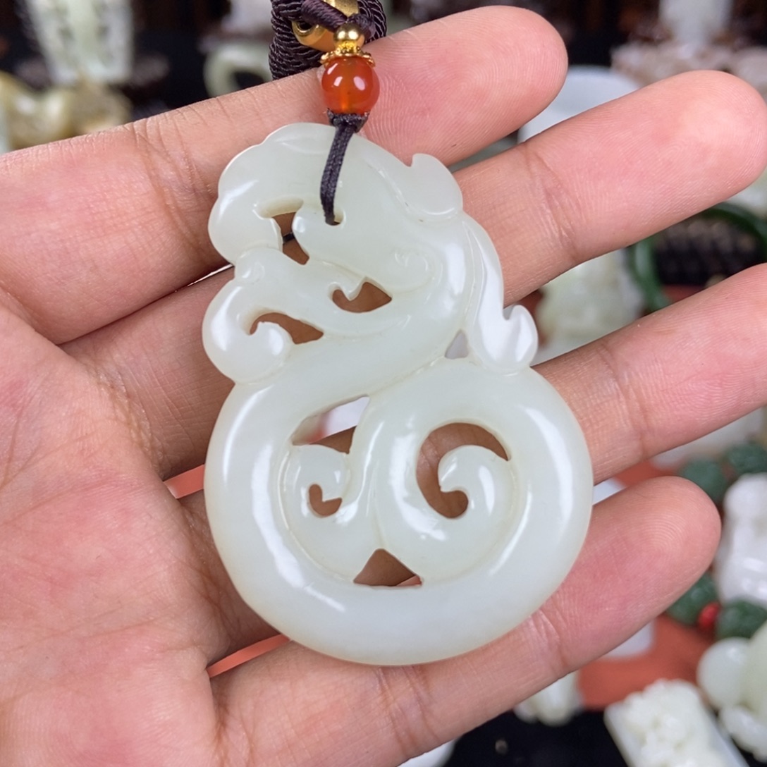 和田玉未镶嵌挂件