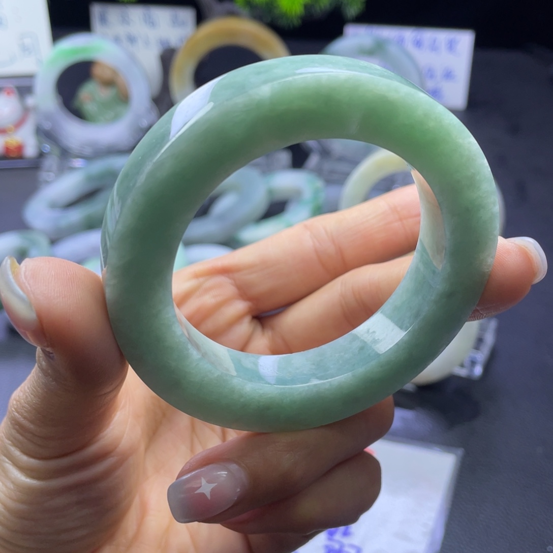 定制翡翠未镶嵌正