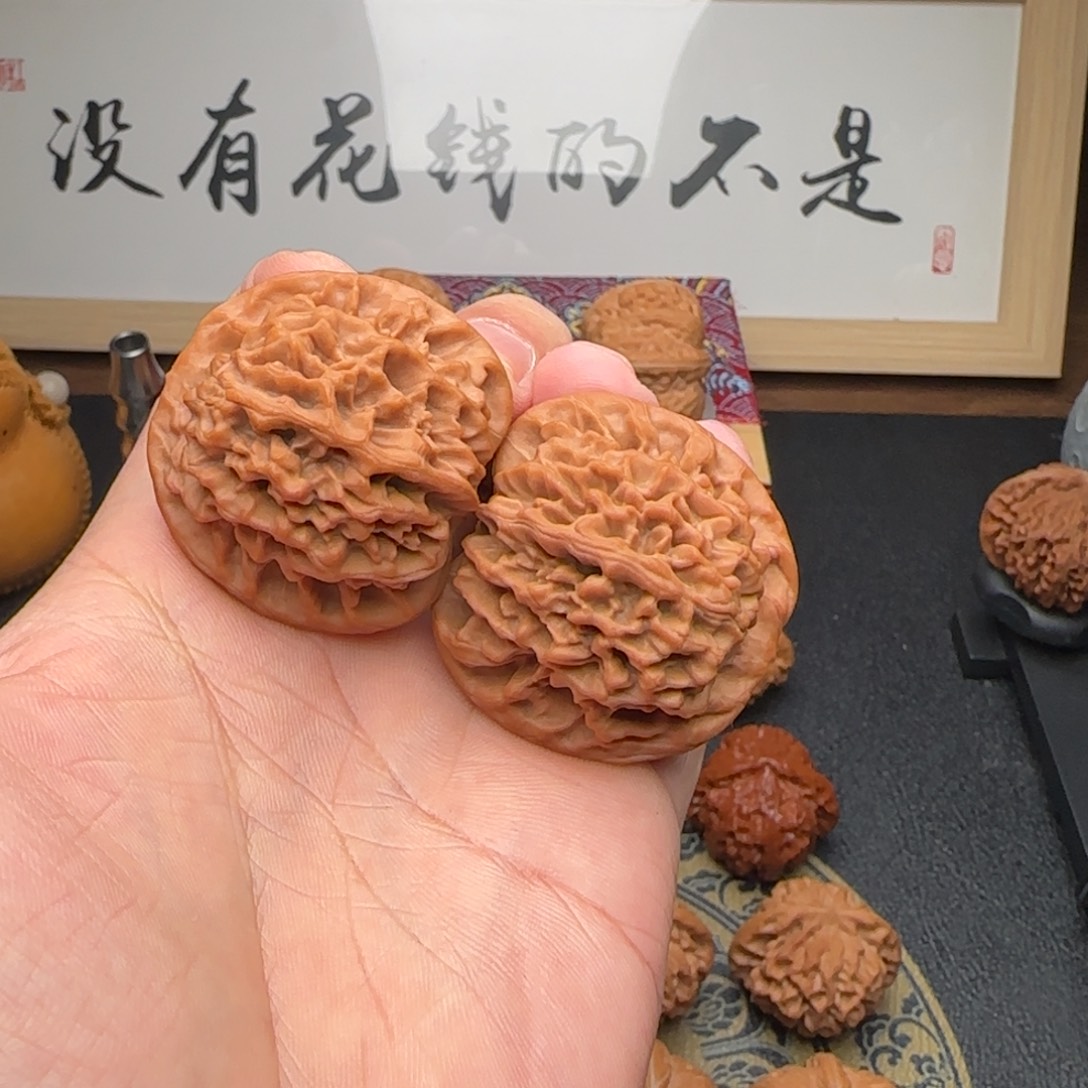 久****吊坠文玩核桃秦闷