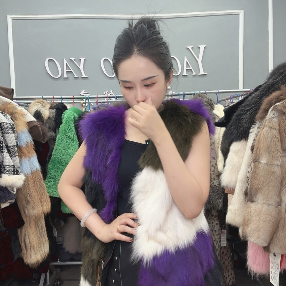 姚小妖家高端皮草