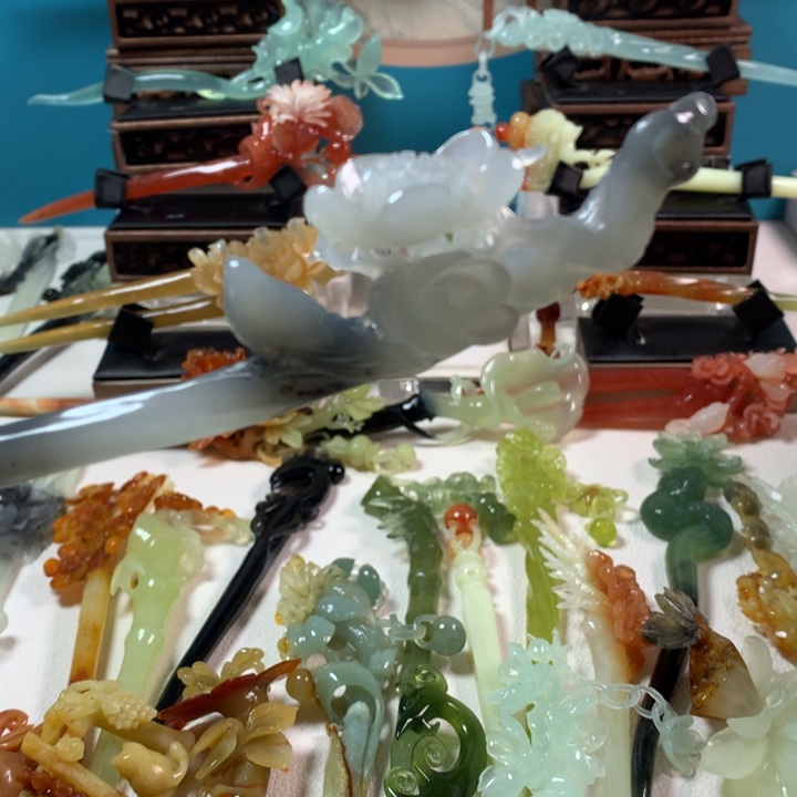 蛇纹石玉发簪未镶嵌