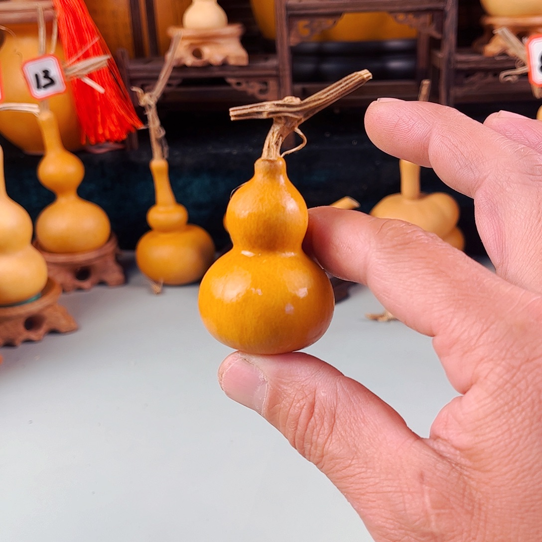 芳***姐大叶紫檀（黑酸枝木类）