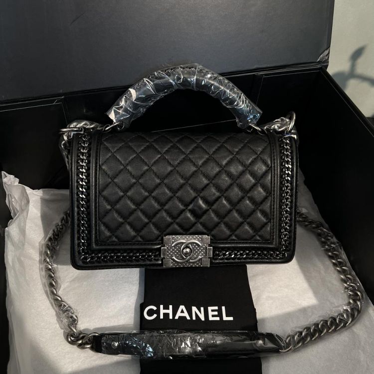 99新/香奈儿/C8355208707/[MQR1109B0009]