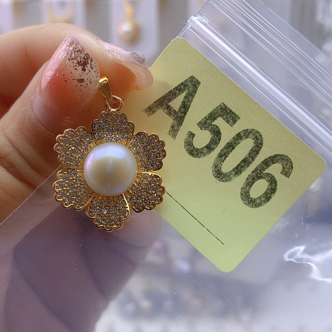 淡水珍珠颈饰未镶嵌