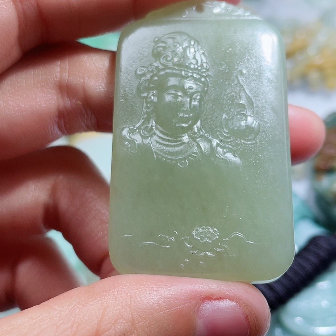 和田玉（糖玉）颈饰未镶嵌