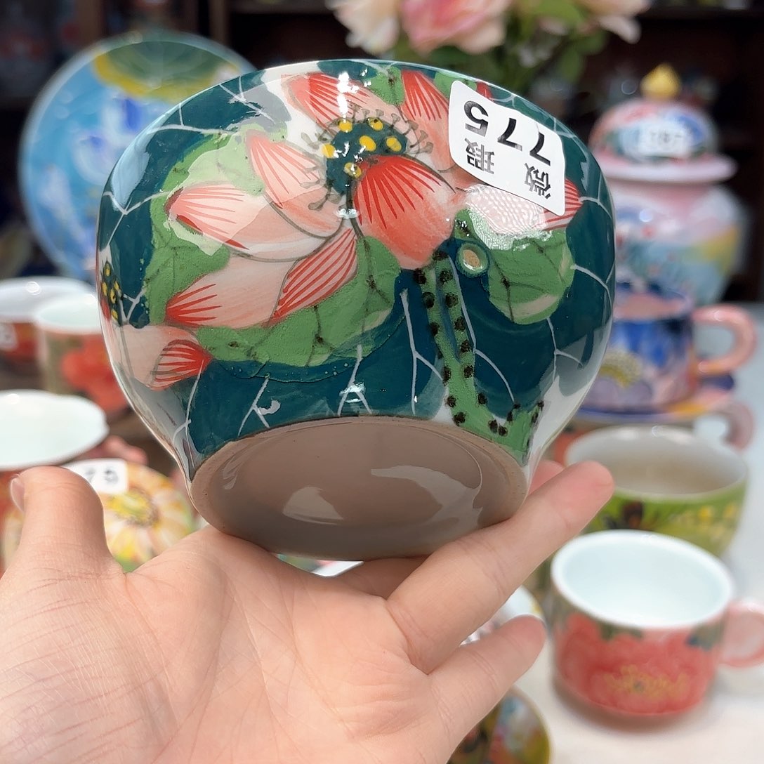 瓷片兔兔好可爱啊我好