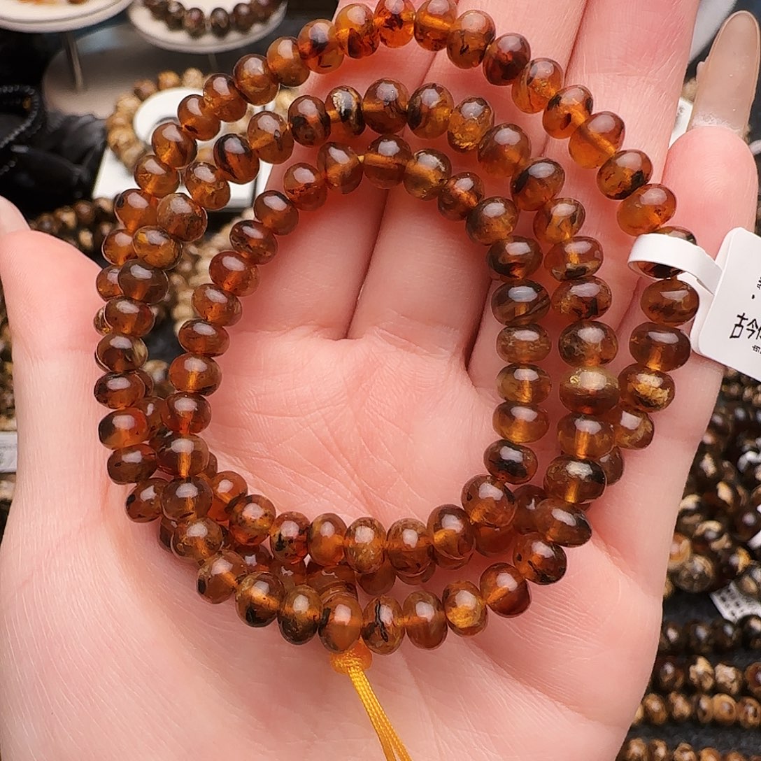 琥珀未镶嵌手链抚顺琥珀