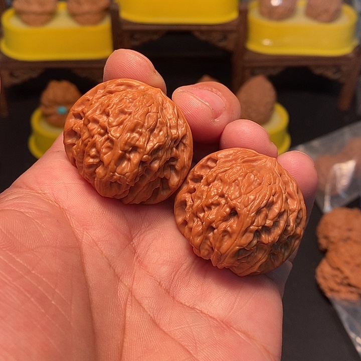 文玩核桃吊坠38尺，磨盘