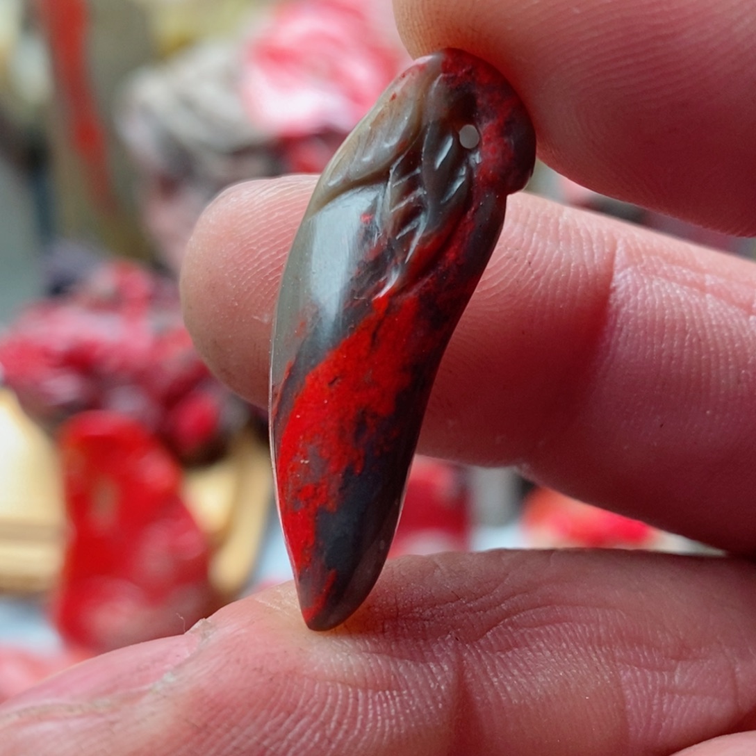 昌化鸡血石昌化鸡血石挂件