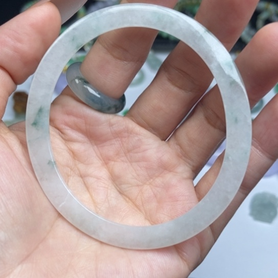 翡翠未镶嵌吊坠(不含链)天然缅甸翡翠a货