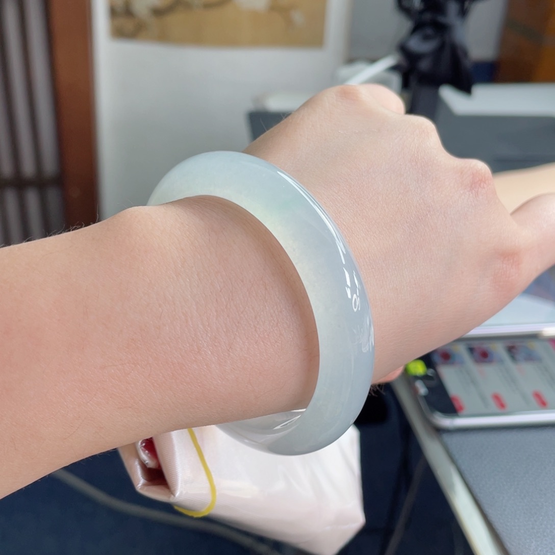 未镶嵌手镯翡翠55.5正冰冰川蓝 一致炸光感 清冷感37号