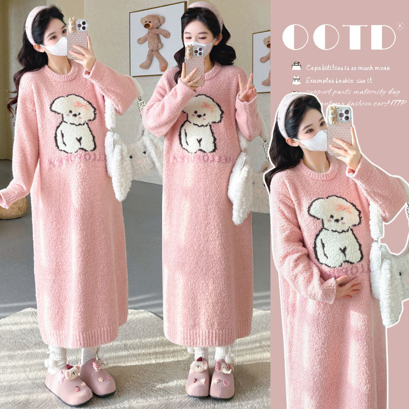 2025孕妇冬季新款时尚减龄显瘦甜美网红图案可外穿的连衣裙大码