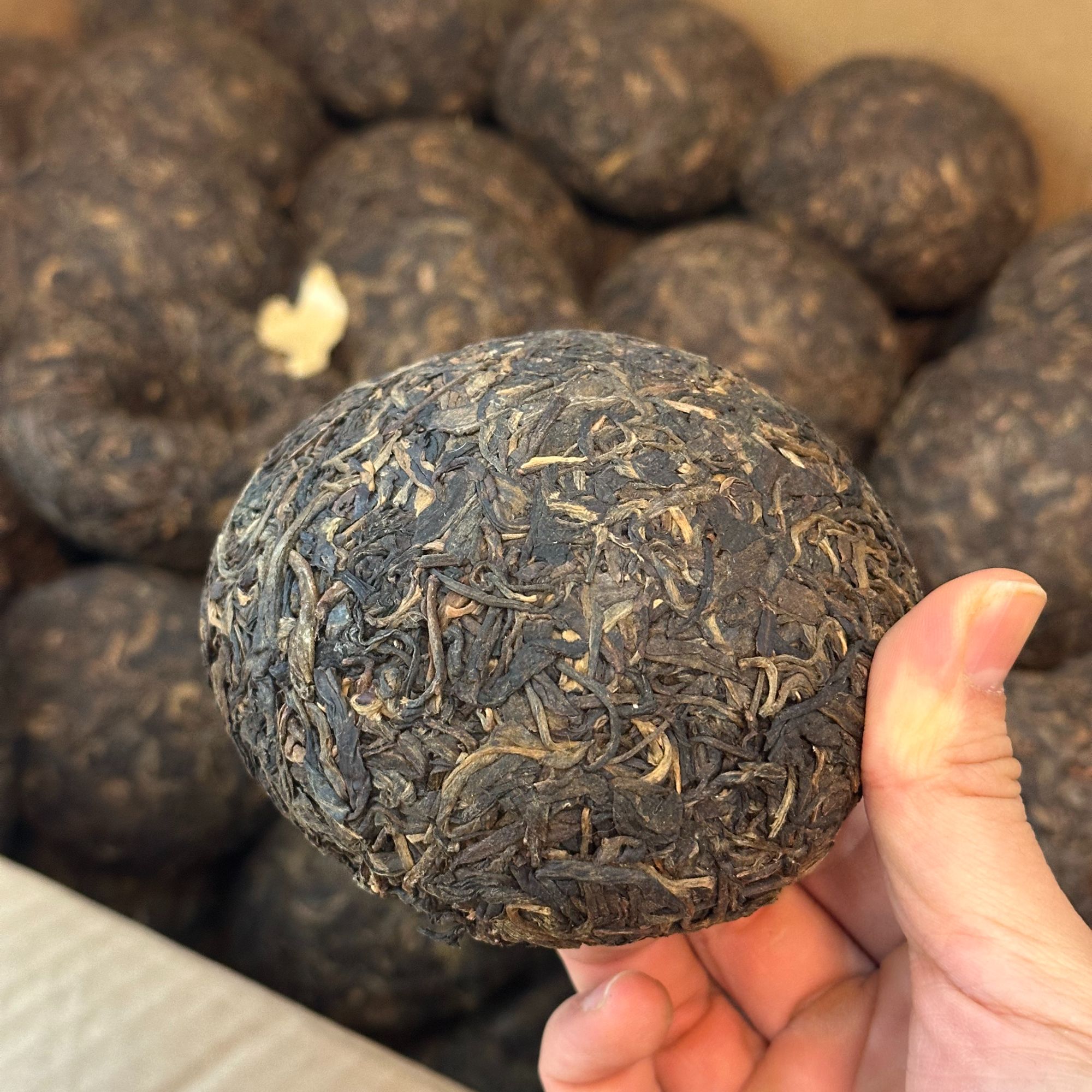 福利分享！2004年兴海布朗山班章定制沱 220g