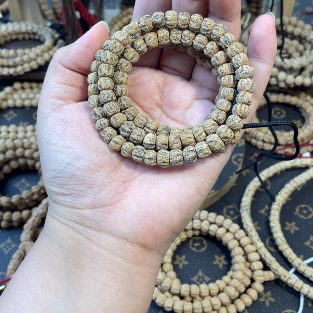 柏香籽/百香籽吊坠